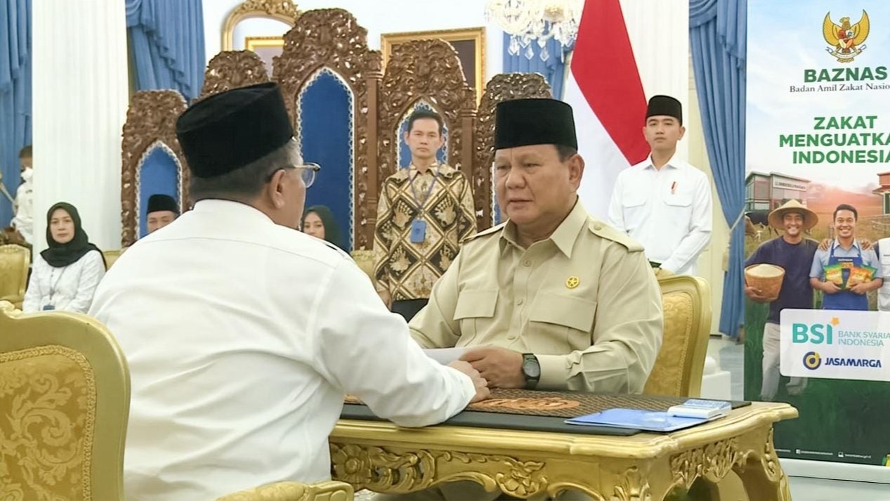 Prabowo Bayar Zakat