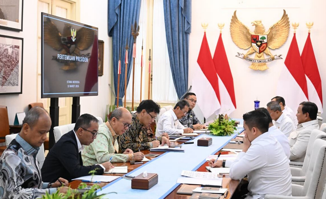 Prabowo Gelar Ratas Jelang Idulfitri, Stabilitas Harga Pangan Jadi Prioritas