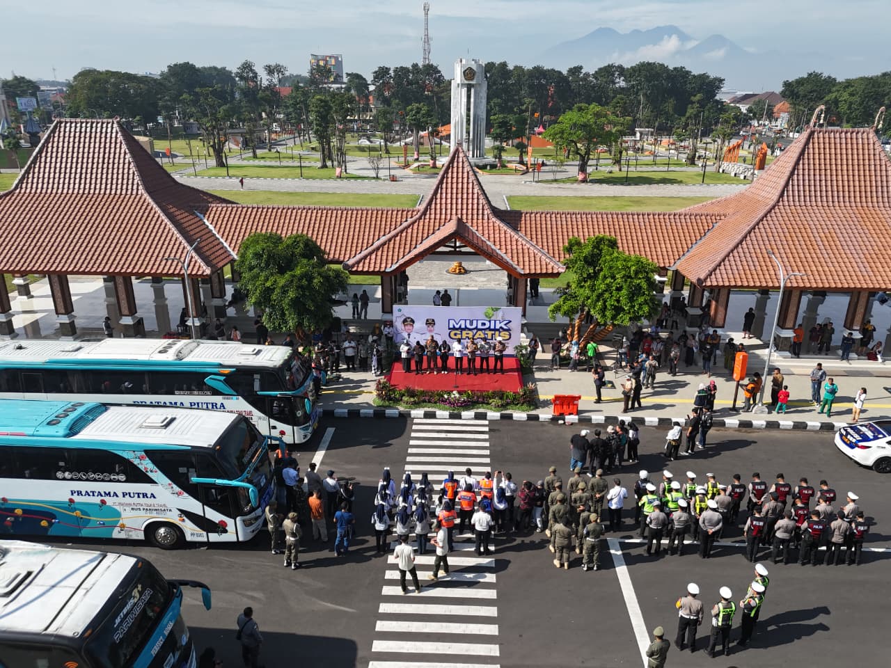 Mudik Gratis Sidoarjo 2026 Berangkatkan 1.400 Pemudik, Bupati Subandi Pastikan Aman dan Nyaman