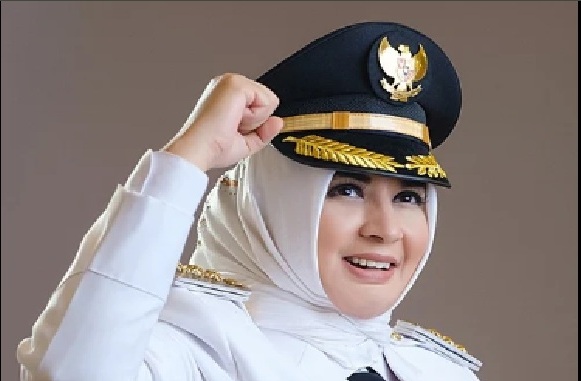 KPK Tangkap Bupati Pekalongan Fadia, Ini Sosoknya