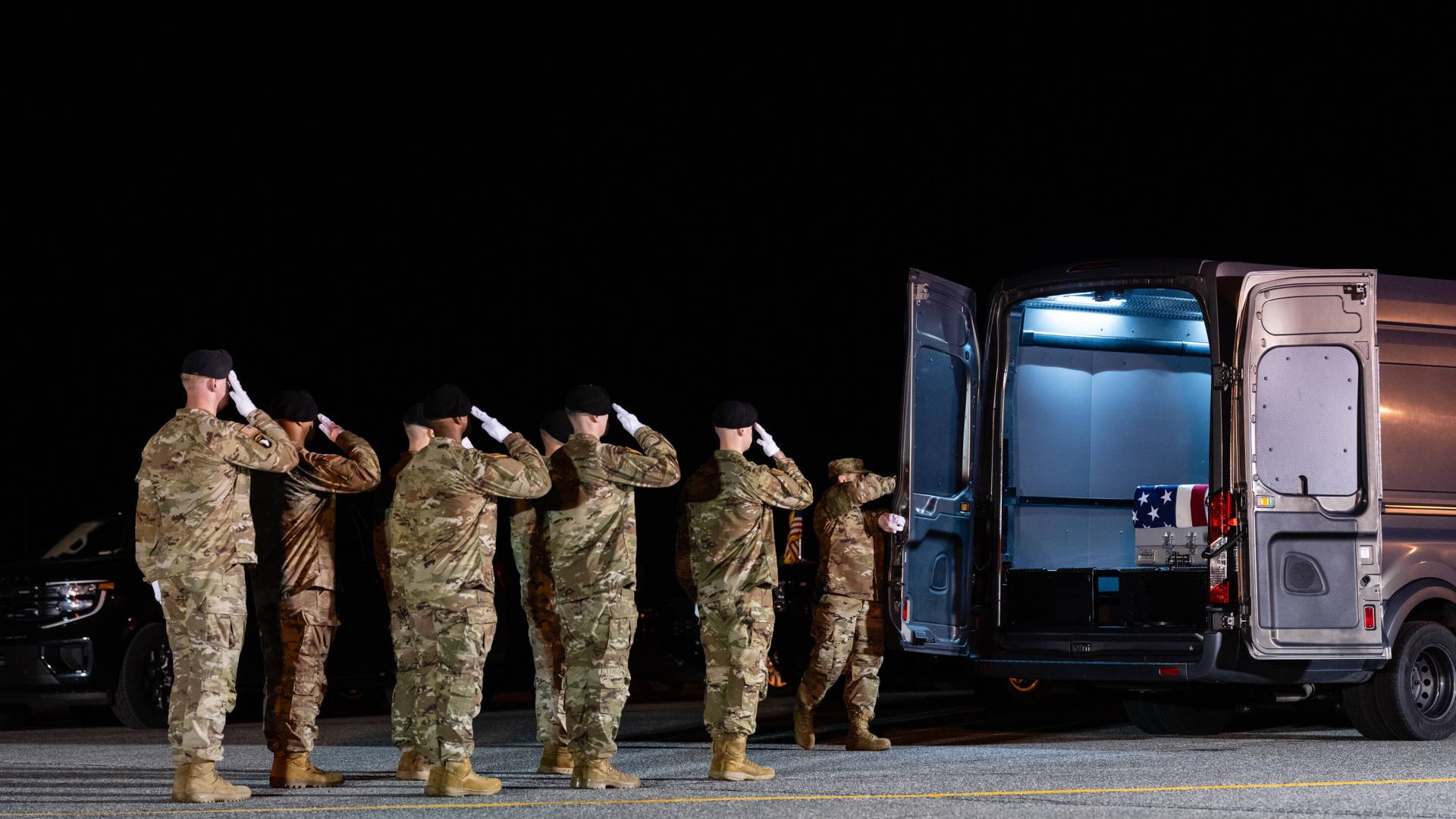 Pentagon Konfirmasi Jumlah Korban AS: 13 Tewas, 365 Tentara Terluka