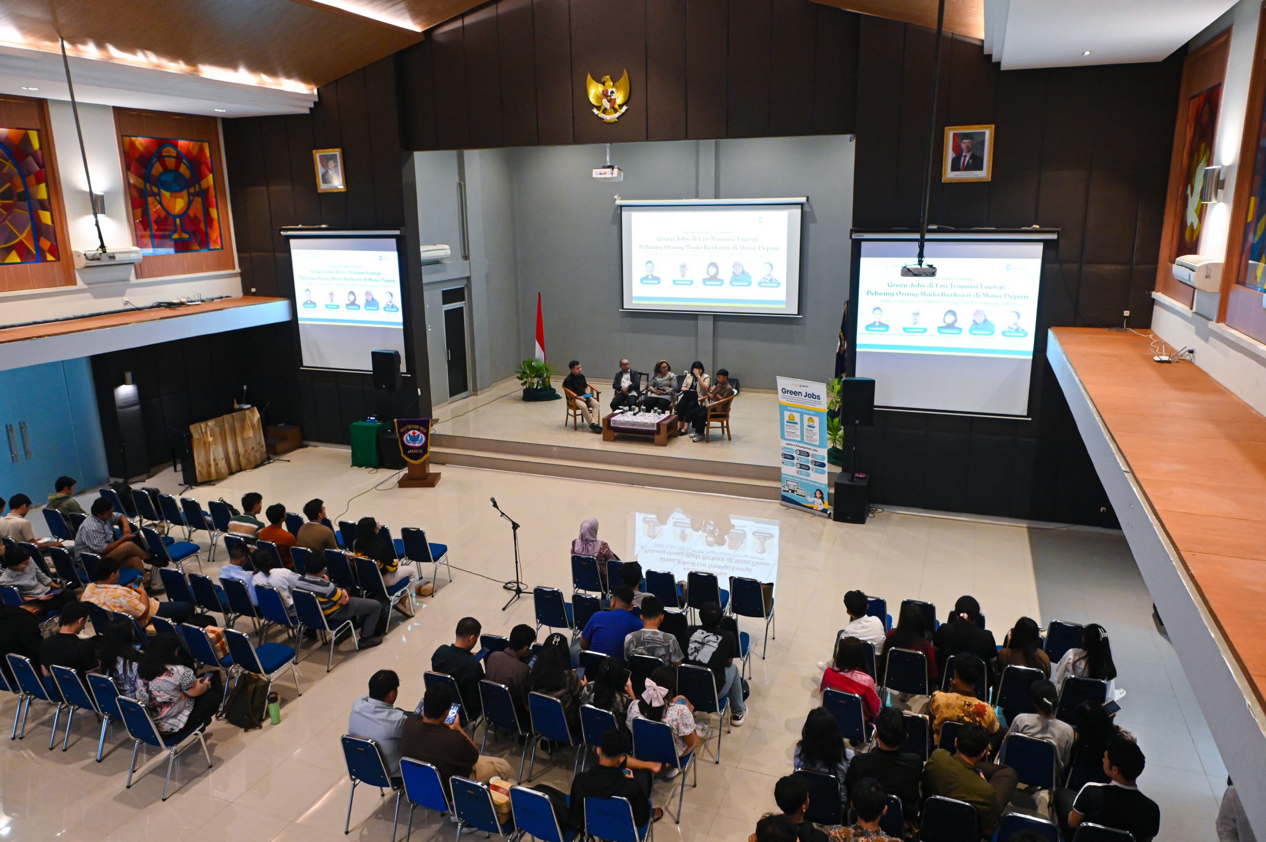 Green Jobs Meledak! Harapan Baru Mahasiswa di Tengah Krisis Kerja