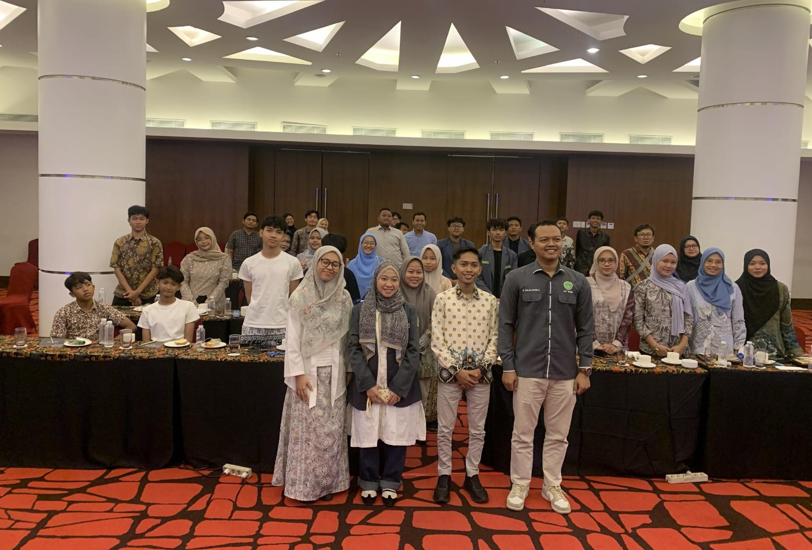 Diskusi Publik Hari Kartini, Kemendikdasmen Dorong Peran Perempuan dalam Sektor Sosial-Ekonomi