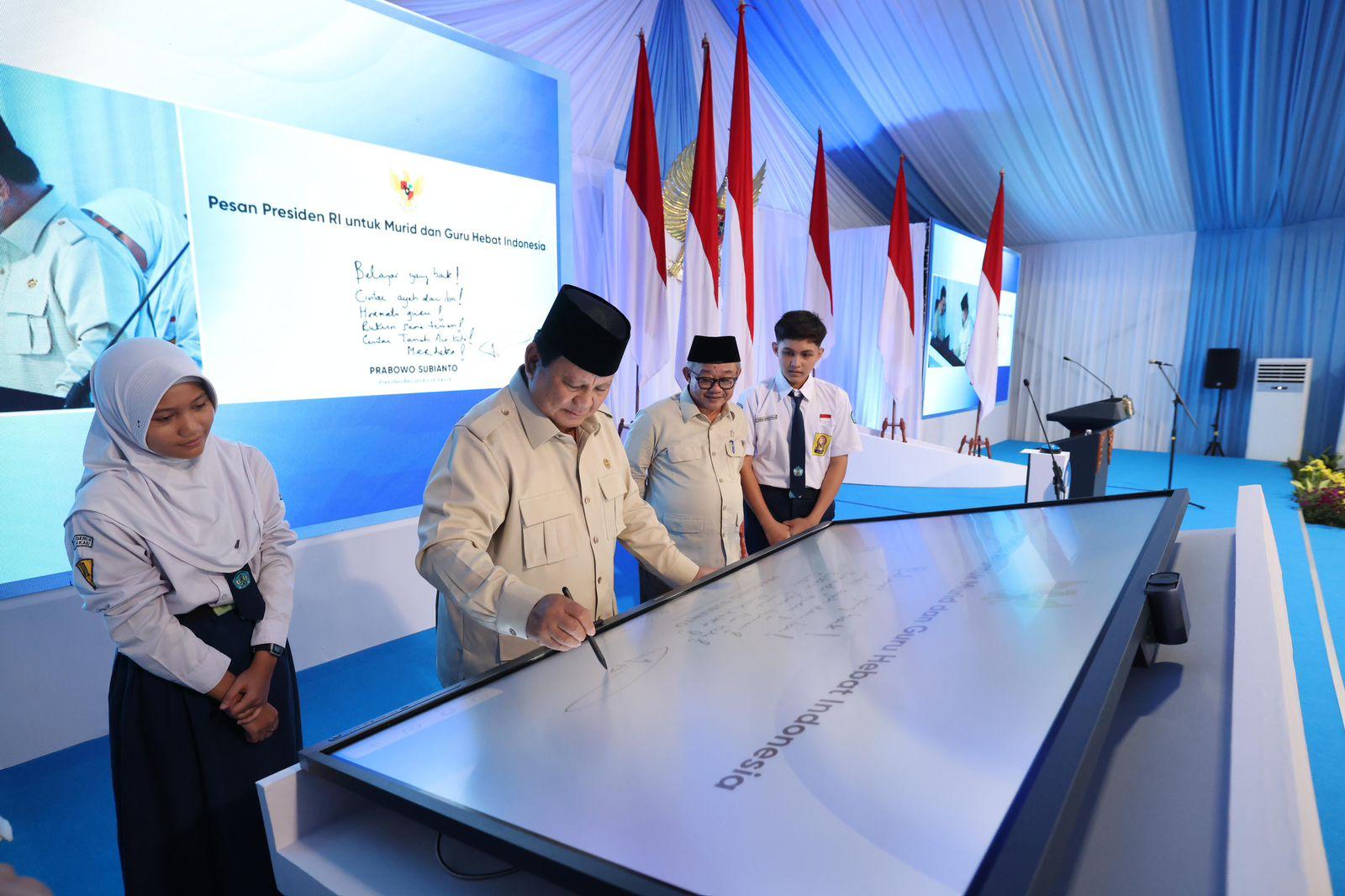 Pesan-presiden-prabowo-mendikdasmen-abdul-mu'ti