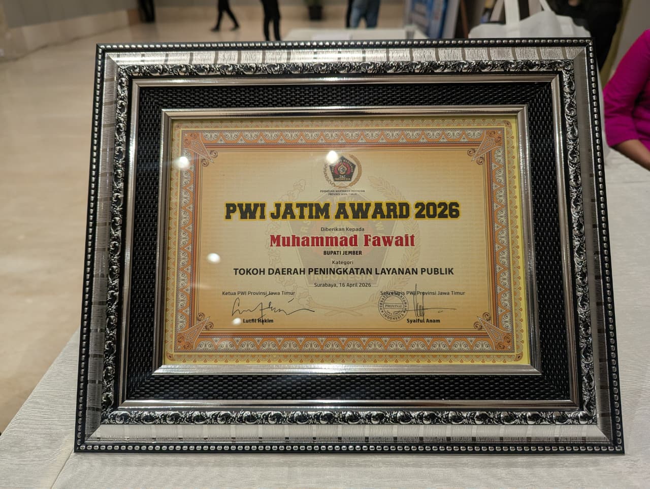 Dianugerahi PWI Jatim Award 2026, Bupati Jember Gus Fawait: Penyemangat Perbaikan Layanan Publik