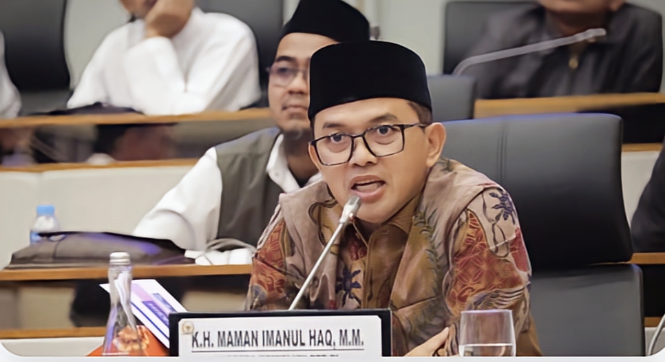 Setop “War Tiket” Haji! DPR Minta Pemerintah Fokus Benahi Sistem yang Ada