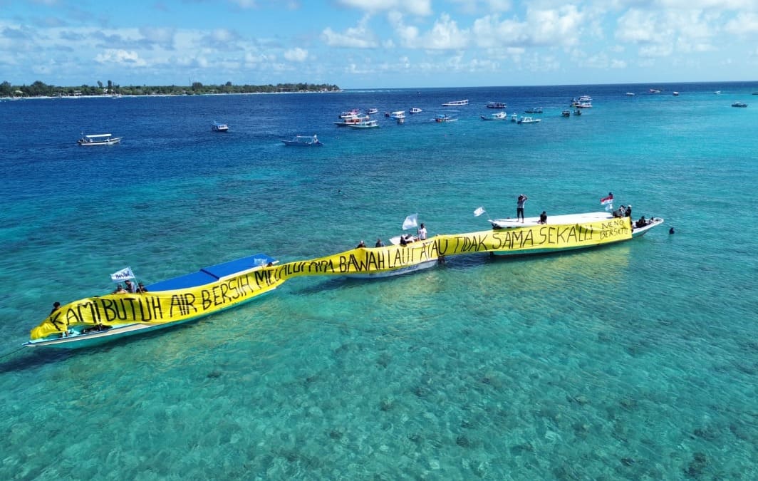 1.000 Orang di Gili Meno NTB Alami Krisis Air Bersih, Warga Aksi di Tengah Laut
