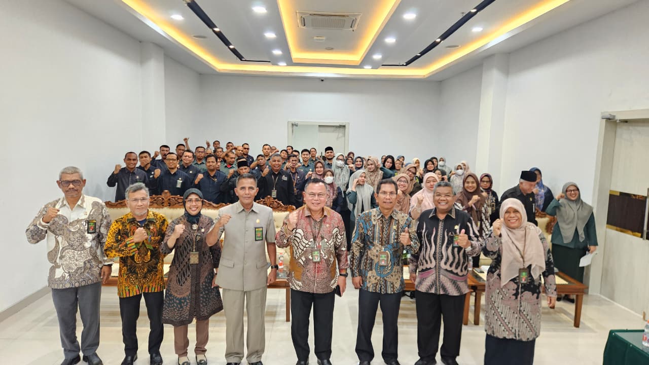 KPT Banda Aceh Lakukan Pembinaan Seluruh Hakim dan Aparatur PN