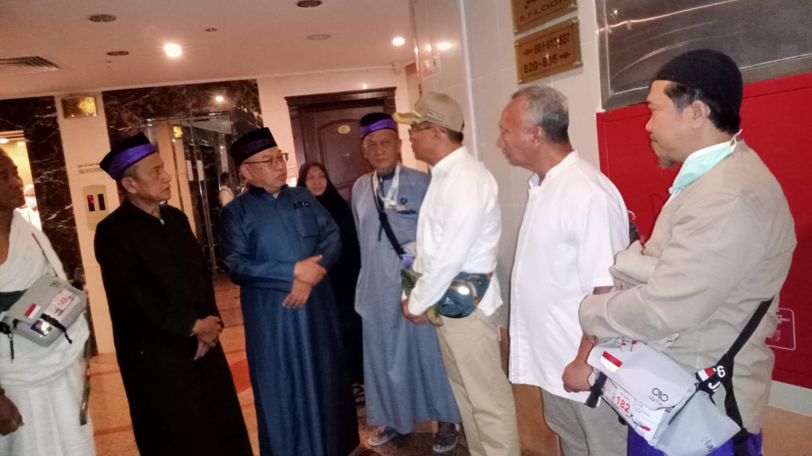 Amirul Haj Muhadjir Effendy Blusukan Temui Jamaah Haji Indonesia Jelang Puncak Armuzna