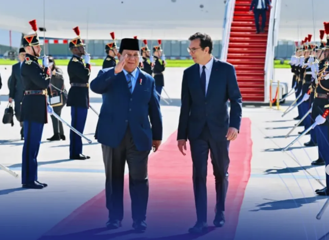 Netizen Desak KBRI Unggah Dokumentasi Prabowo Salat Iduladha di Paris