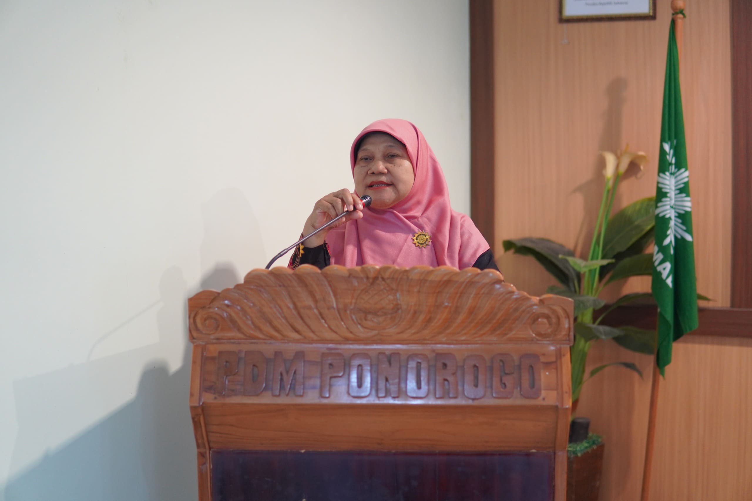Talkshow Semarak Kartini PC IMM Ponorogo, Ini Pesan Ketua PDA Titi Listyorini