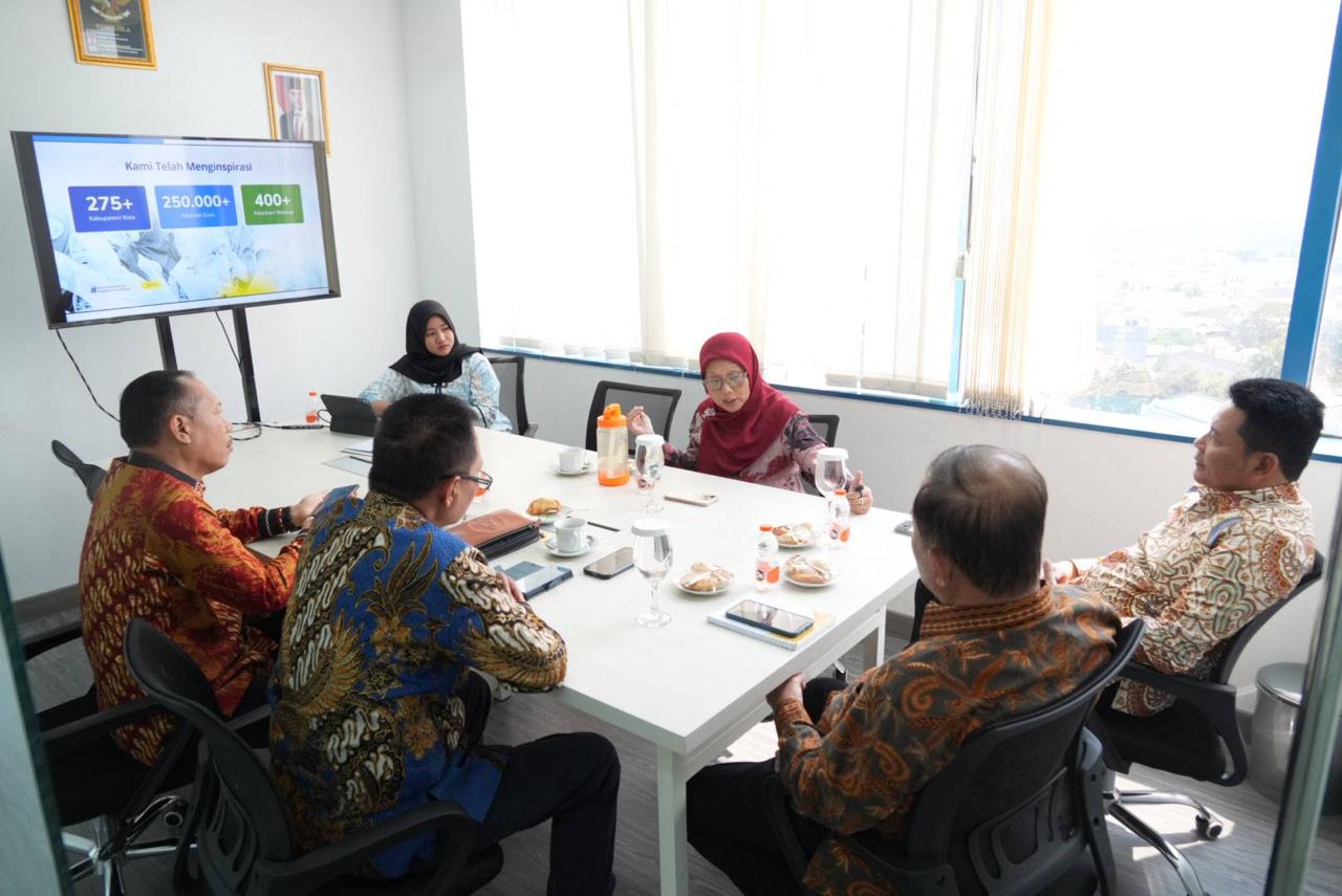 Perkuat Kerja Sama dengan Perpukadesi, Bupati Sidoarjo: Kolaborasi Pendidikan hingga Ketenagakerjaan
