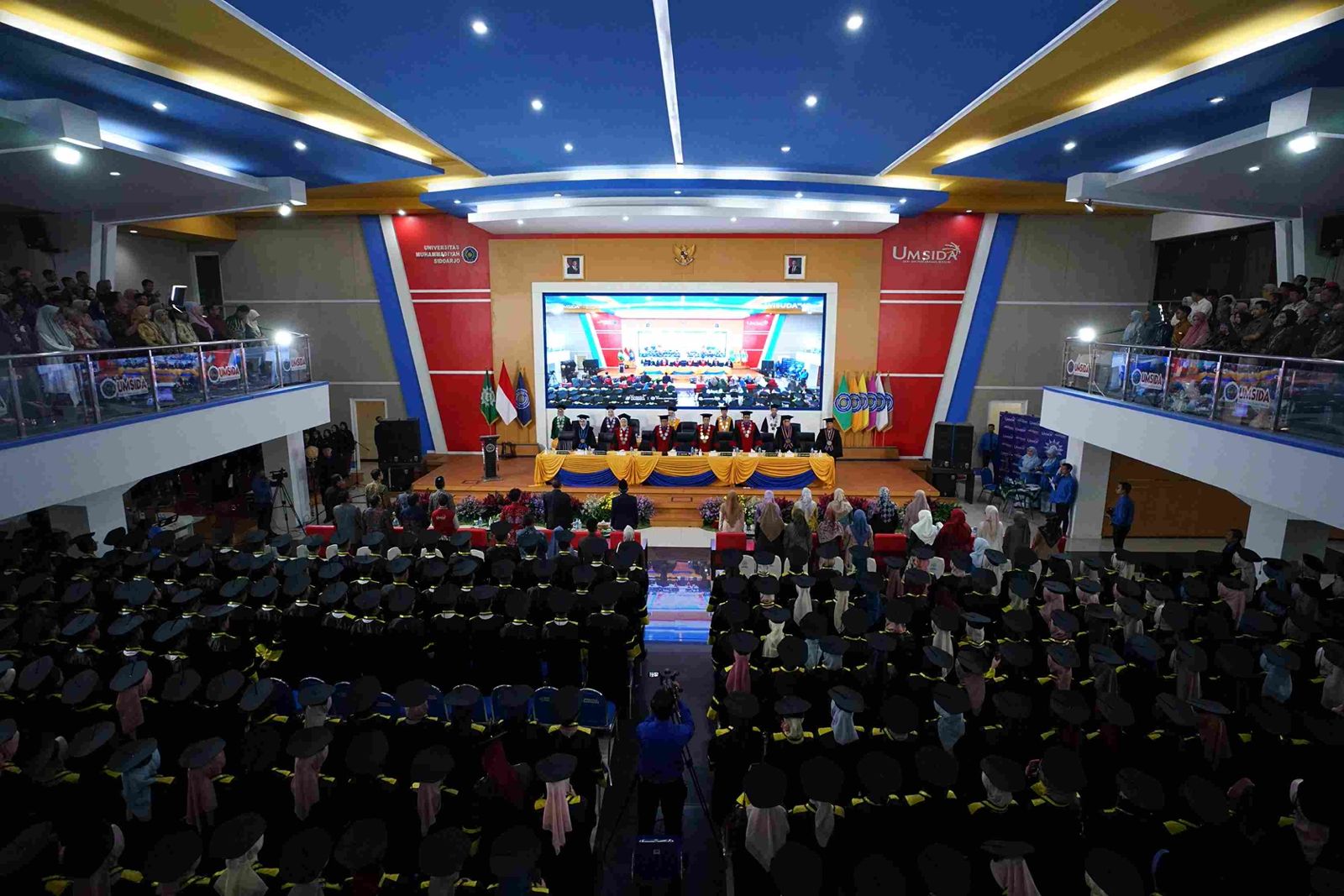Prosesi Wisuda Sesi 1. (Foto: Dok. Panitia)