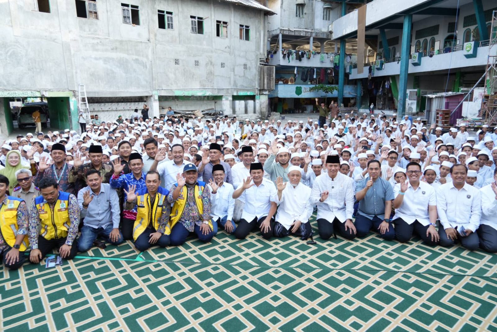 Didampingi Bupati Subandi, AHY Tinjau Pembangunan Kembali Ponpes Al-Khoziny: Target Rampung Hitungan Bulan
