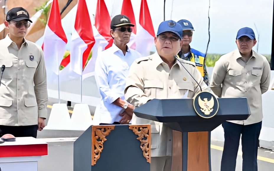 ​Prabowo Resmikan Jalan Daerah Sepanjang 1.151 Km untuk Perkuat Konektivitas Ekonomi Desa
