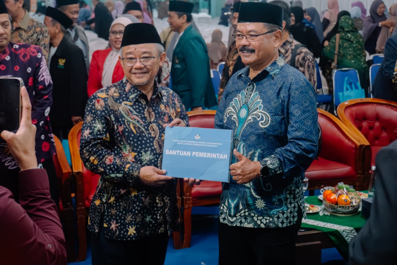 Resmikan 11 AUM Senilai Rp8 Miliar, Abdul Mu’ti: Muhammadiyah Harus Hadir Memberi Solusi bagi Masyarakat