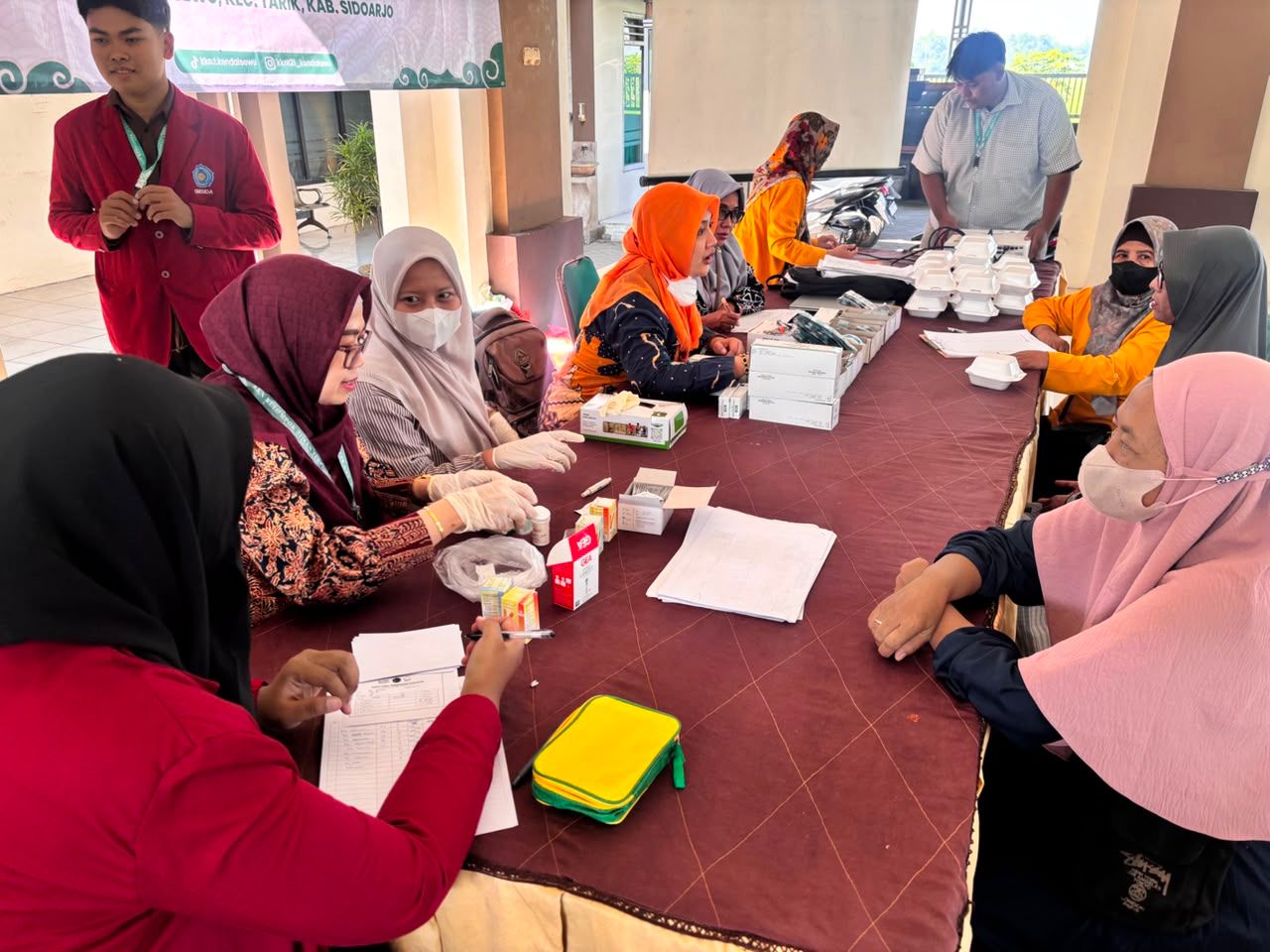 Mahasiswa KKN Umsida Gelar Posyandu Lansia dan Beri Edukasi Kesehatan Mental di Kendalsewu