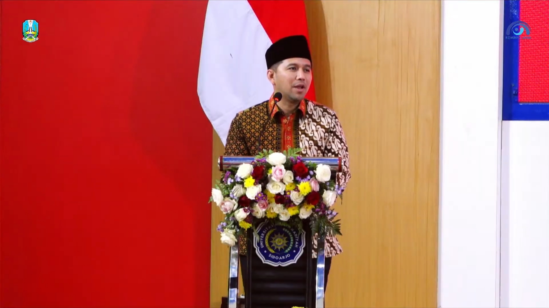 Pastikan Anak Tak Putus Sekolah, Emil Dardak: Bukan Tambah Kursi Negeri, Tapi Beasiswa di Sekolah Swasta