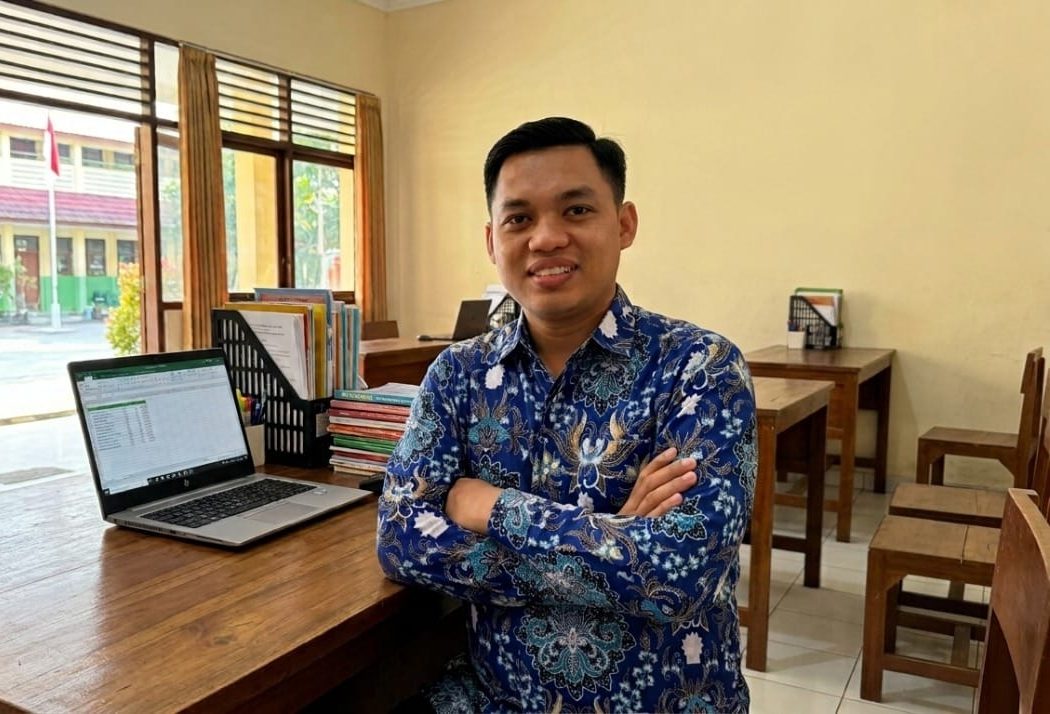 Jalan Pengabdian Guru: Ketika Keraguan Menjadi Ruang Bertumbuh