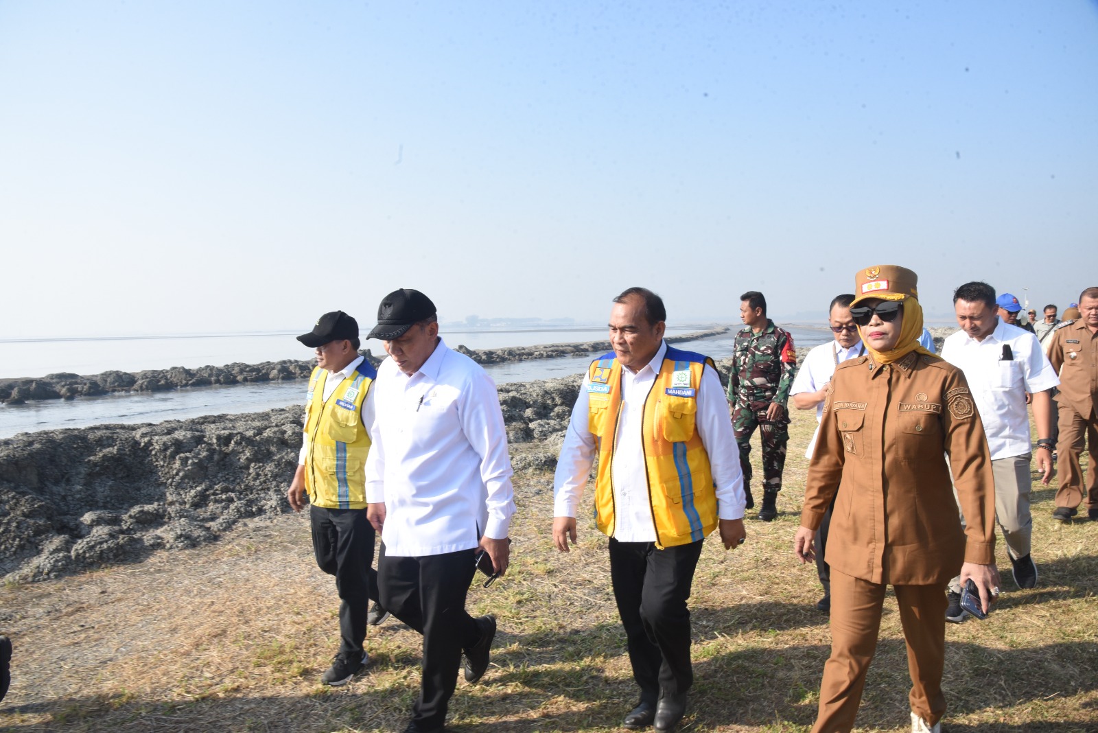Tinjau Luberan Lumpur Sidoarjo, Anggota DPR dan Wabup Dorong Solusi Konkret dan Early Warning System