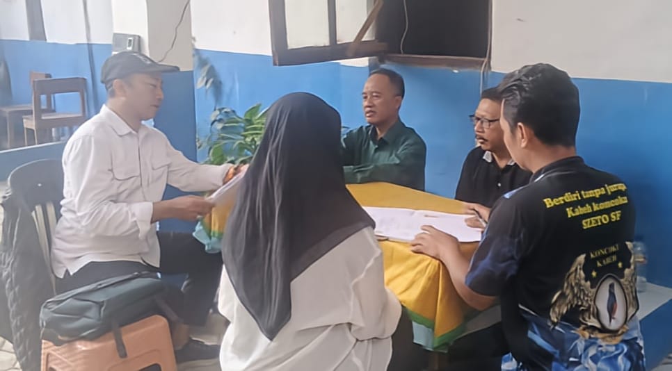 ​Dua Anak Yatim Surabaya Bisa Sekolah Lagi Berkat Advokasi Stafsus Anggota Komisi X DPR RI