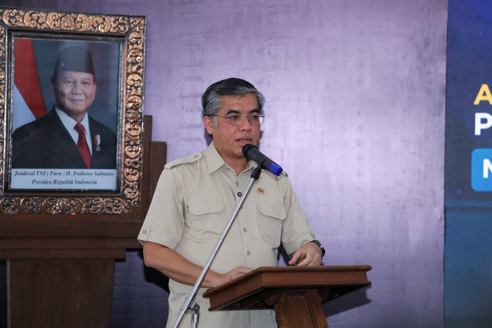Menaker Yassierli menegaskan bahwa pembangunan ketenagakerjaan yang inklusif harus dimulai dengan memastikan setiap warga negara, termasuk penyandang disabilitas, memperoleh kesempatan yang sama untuk bekerja, mengembangkan kompetensi, dan berkarier sesuai kemampuan. (Foto: Kemnaker)