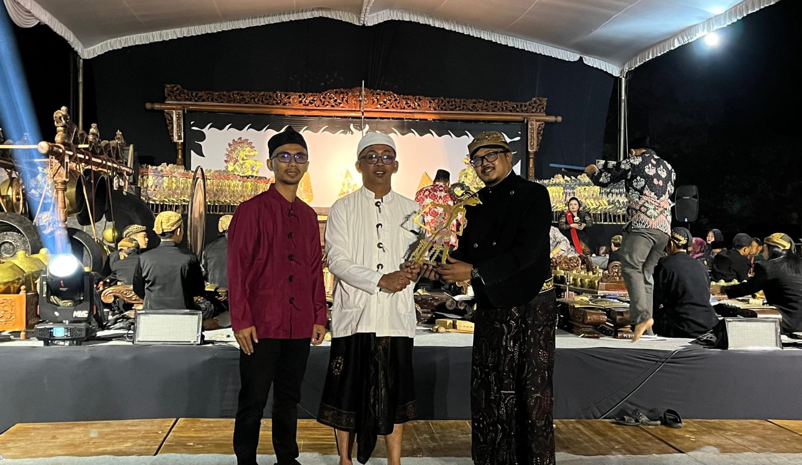 Festival Kampoeng Wayang Beber dan Napas Tradisi Desa Gedompol