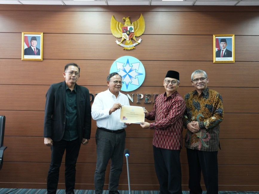 Kartu Wartawan Utama Khusus Haedar Nashir, Ini Syarat dan Proses Mendapatkannya