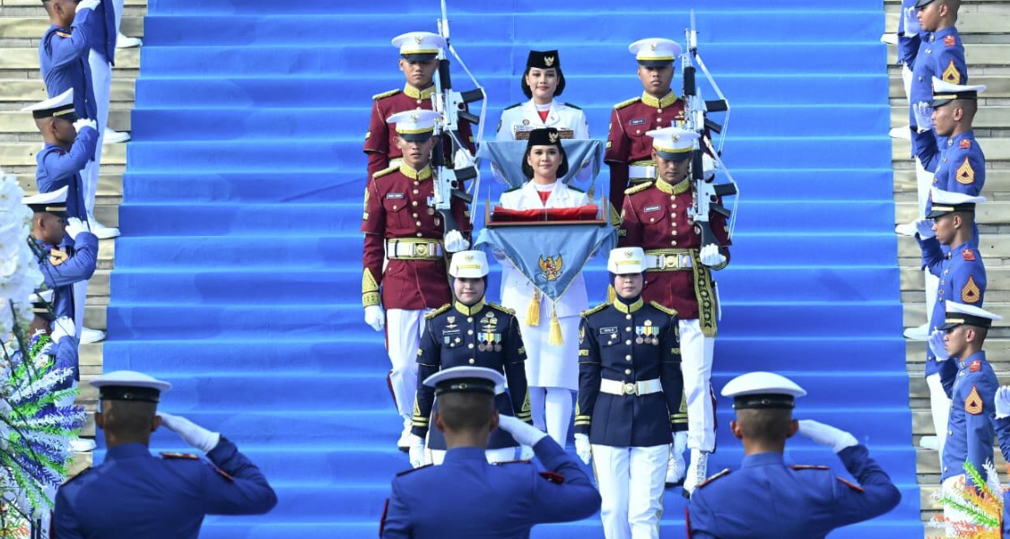 81 Pasukan Berkuda Iringi Kirab Bendera Pusaka Menuju Istana Merdeka