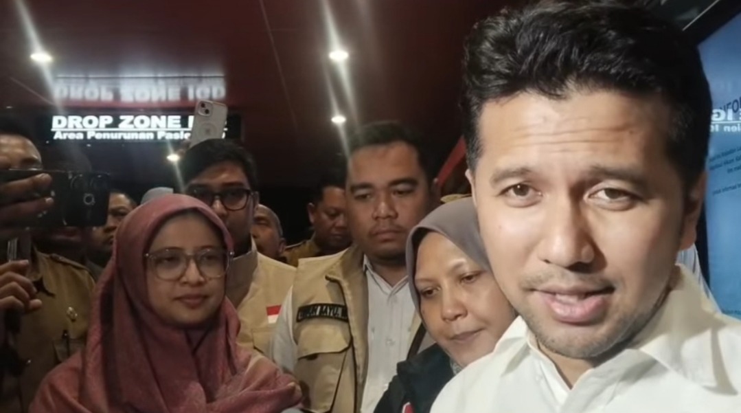 Wagub Jatim Emil Dardak Apresiasi Penanganan Sigap Insiden Keracunan Massal di Sidoarjo
