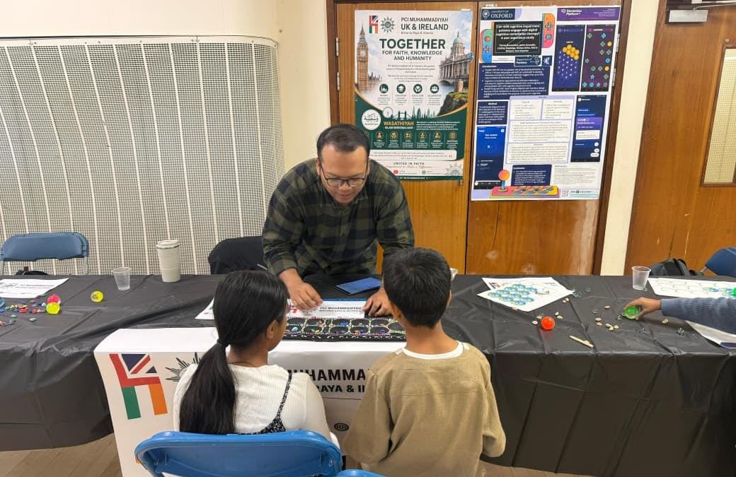 Jadi Satu-satunya Organisasi Islam dari Asia Tenggara, Muhammadiyah Tampil di East London Mosque Science Fair 2026