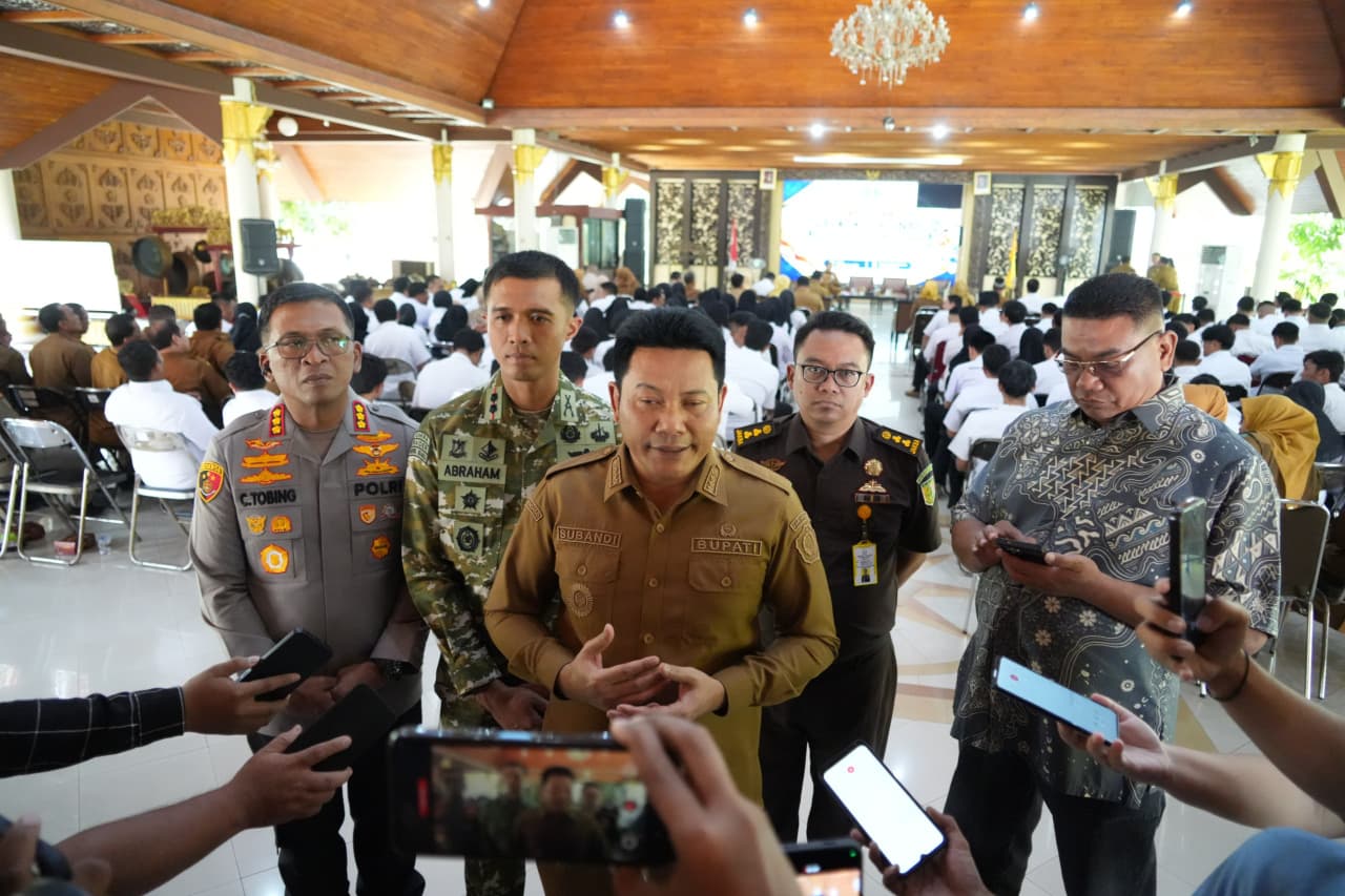 Bupati Sidoarjo Siapkan Satgas Pengawasan SPPG, Pastikan MBG Aman