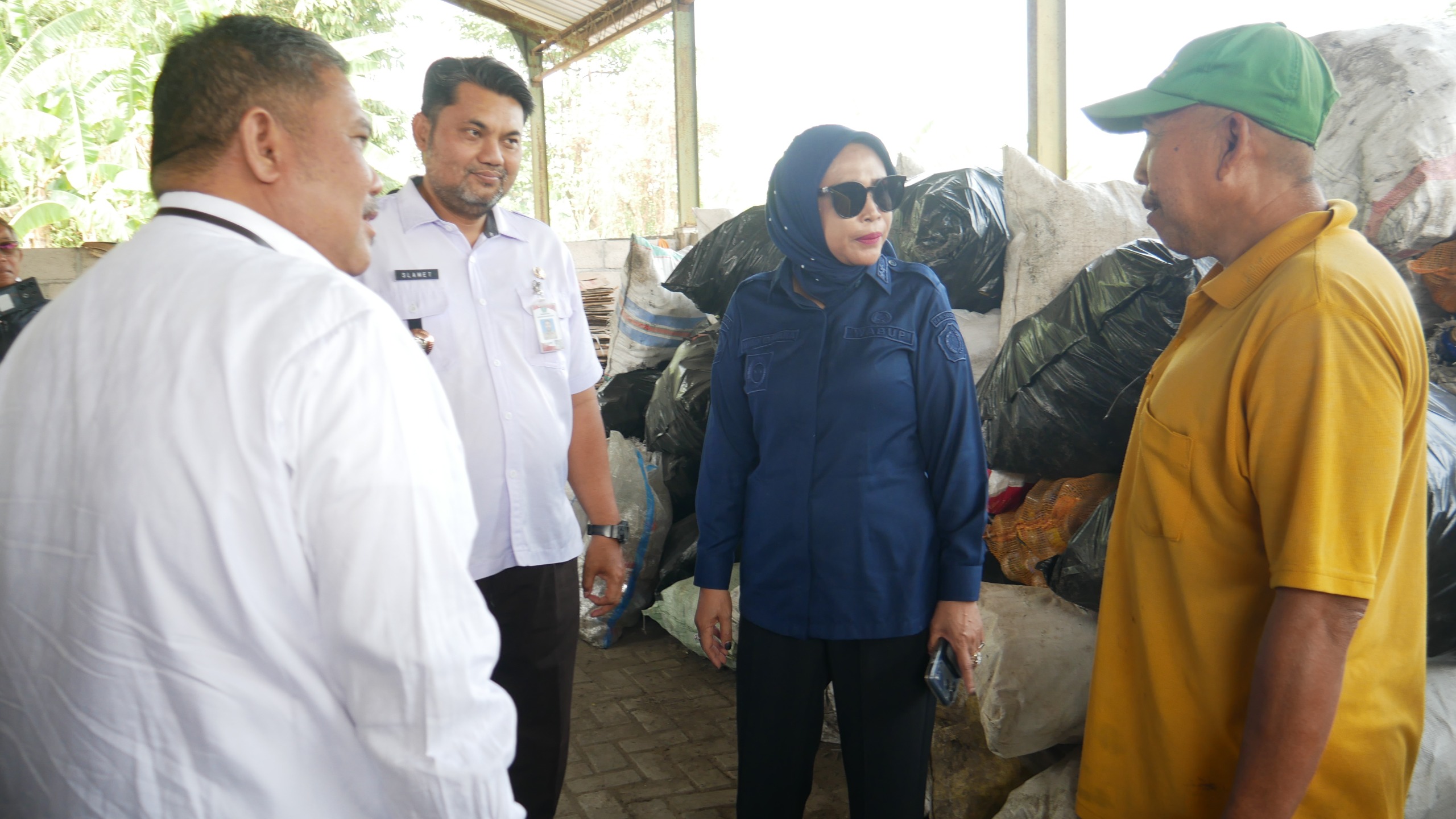 Wabup Mimik Idayana Apresiasi TPST Krembung: Jadi Contoh, Desa Lain Harus Bisa Meniru!