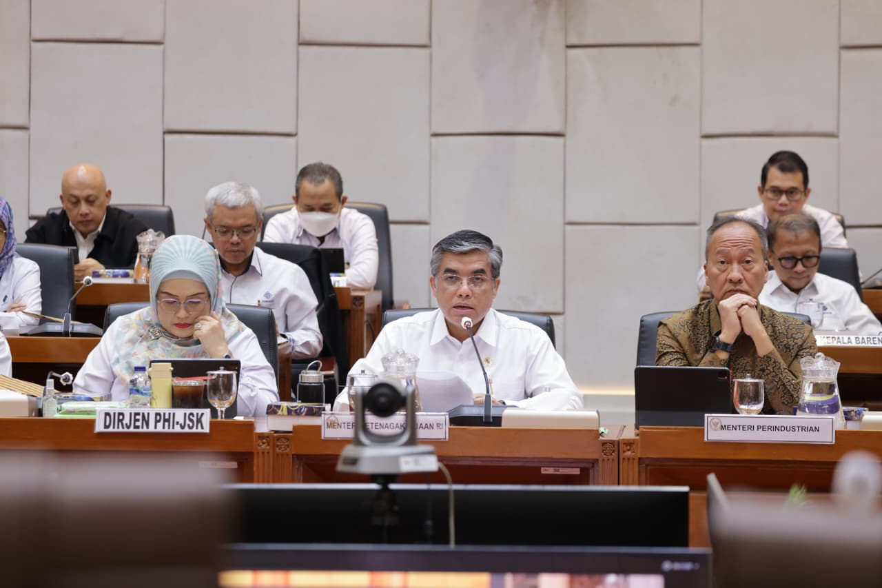 Pemerintah Serahkan DIM RUU Pelindungan Ketenagakerjaan kepada DPR, Tekankan Sejumlah Hal