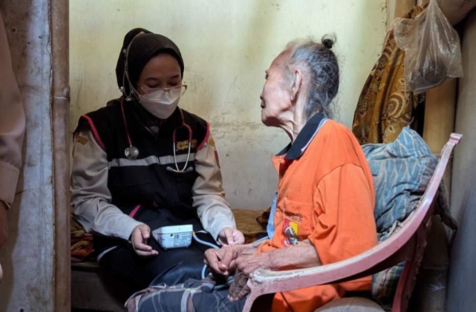Memahami Cara Kerja Home Care Jember, dari Kunjungan hingga Tindak Lanjut