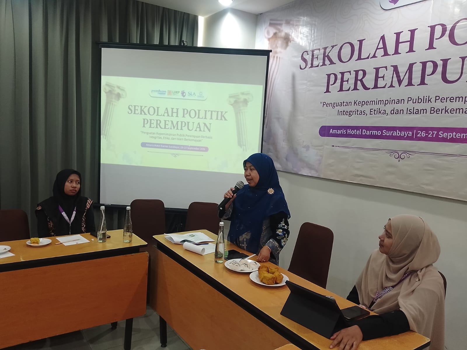 Zuhrotul Mar’ah: Perempuan Tak Bisa Dipisahkan dari Politik