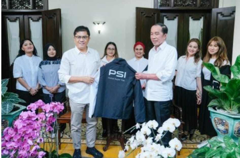Kerja Politik Jokowi Belum Dongkrak PSI, Elektabilitas Masih 2,6 Persen