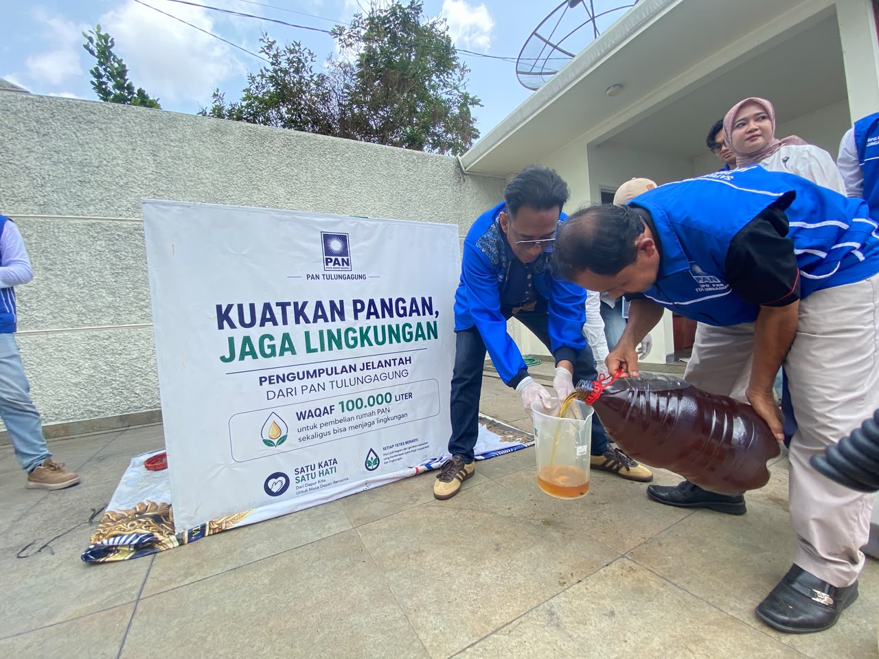 Rizki Sadig Apresiasi Gerakan Kumpulkan Minyak Jelantah untuk Bangun Kantor PAN Tulungagung