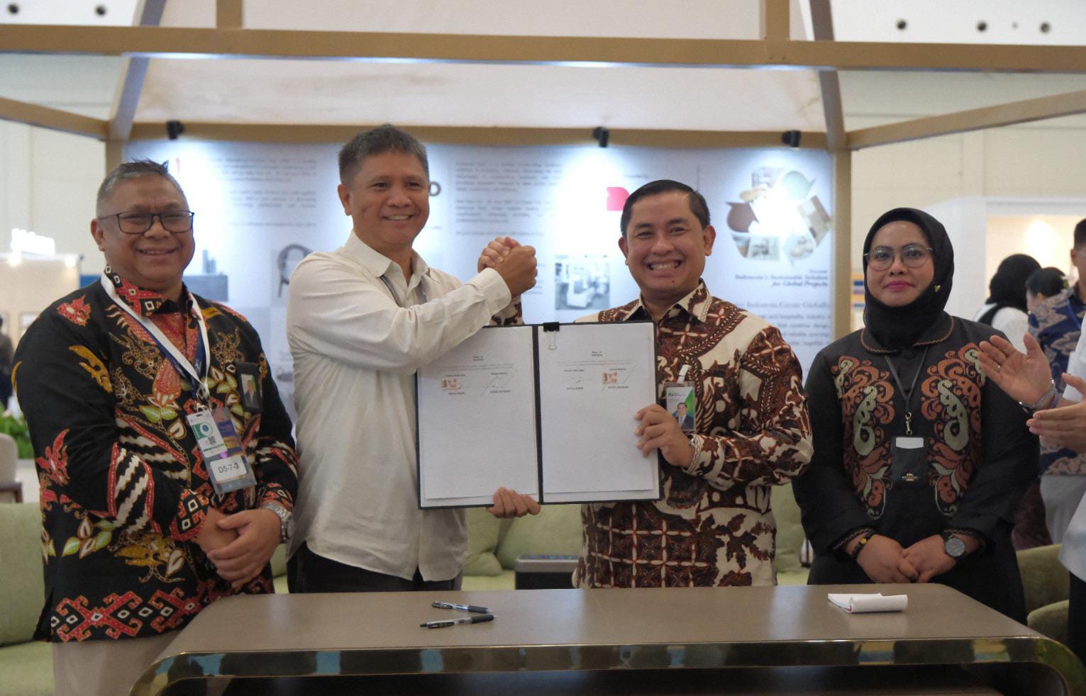 HIMKI-BPJS Ketenagakerjaan Teken MoU di TEI 2026, Perkuat Perlindungan Pekerja Industri Mebel