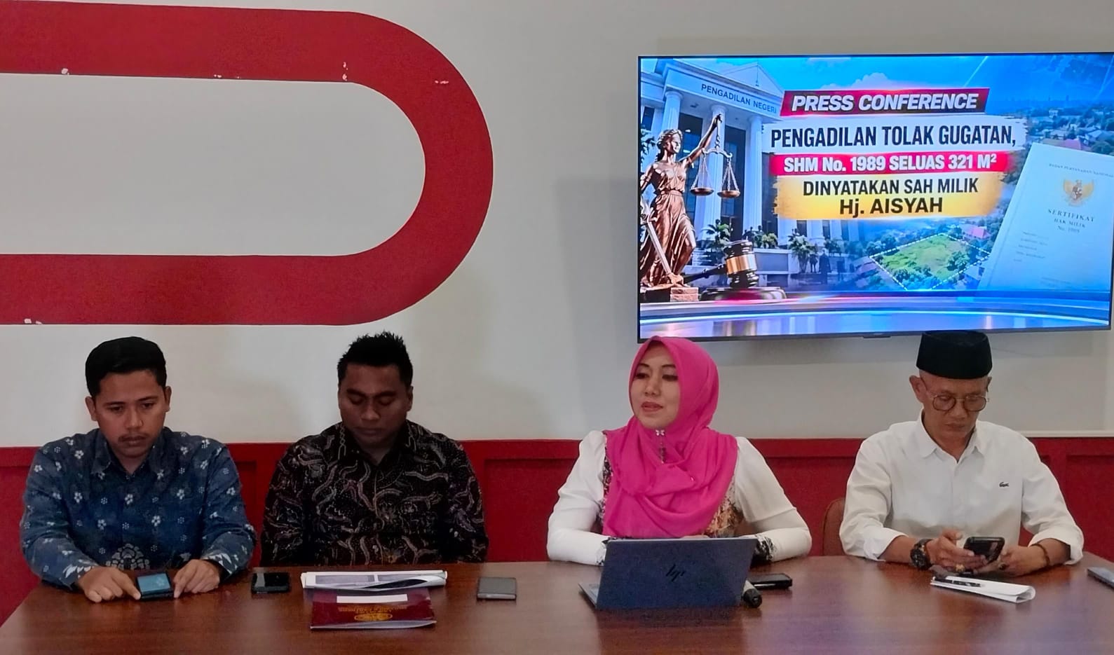 Ibunda Senator Lia Istifhama Menang dalam Gugatan terkait Sengketa Tanah