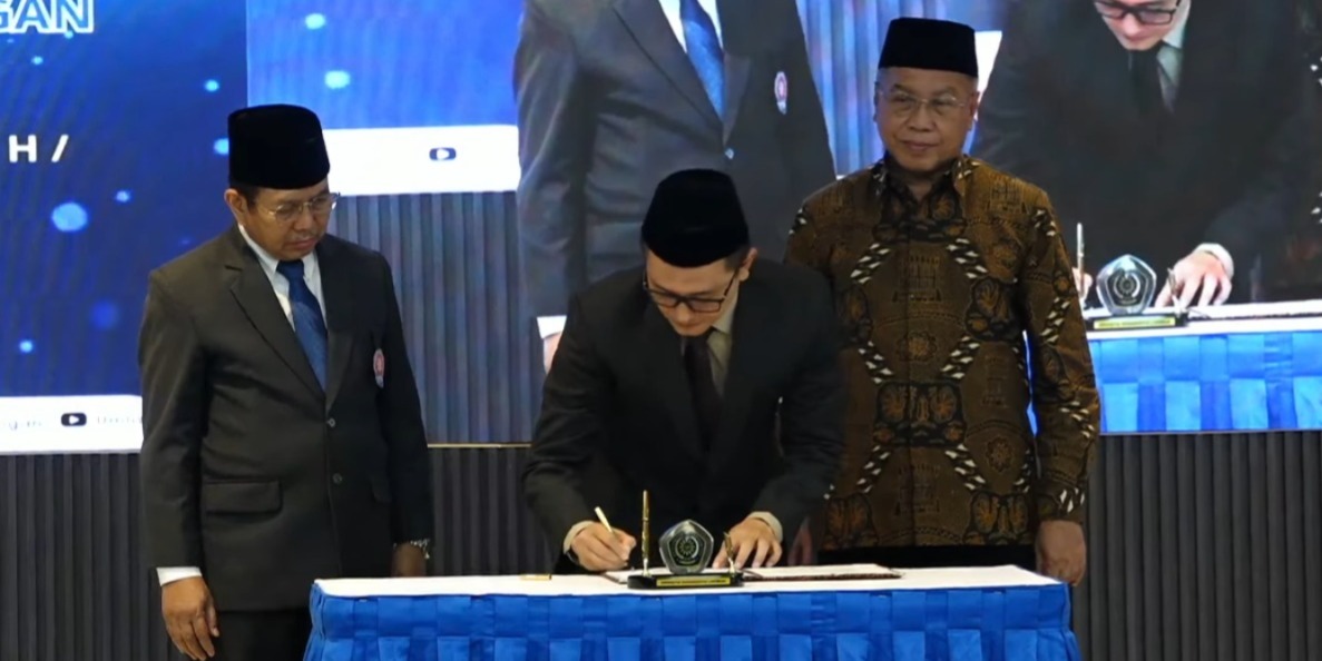Prof Abdul Aziz Alimul Hidayat Resmi Kembali Pimpin UMLA, Siapkan Transformasi Global & Smart University