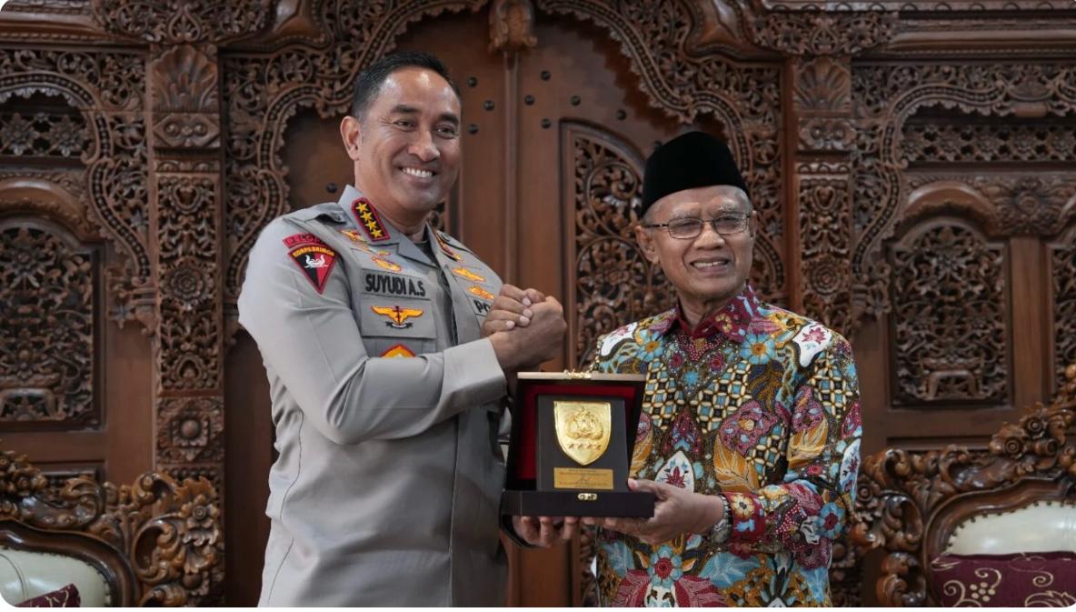Kunjungi Kantor PP Muhammadiyah, Kapolri Serukan Amar Makruf Nahi Mungkar