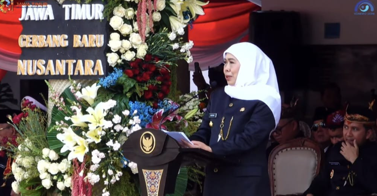 Milad Provinsi Jatim, Khofifah Soroti Pendidikan dan Penurunan Kemiskinan