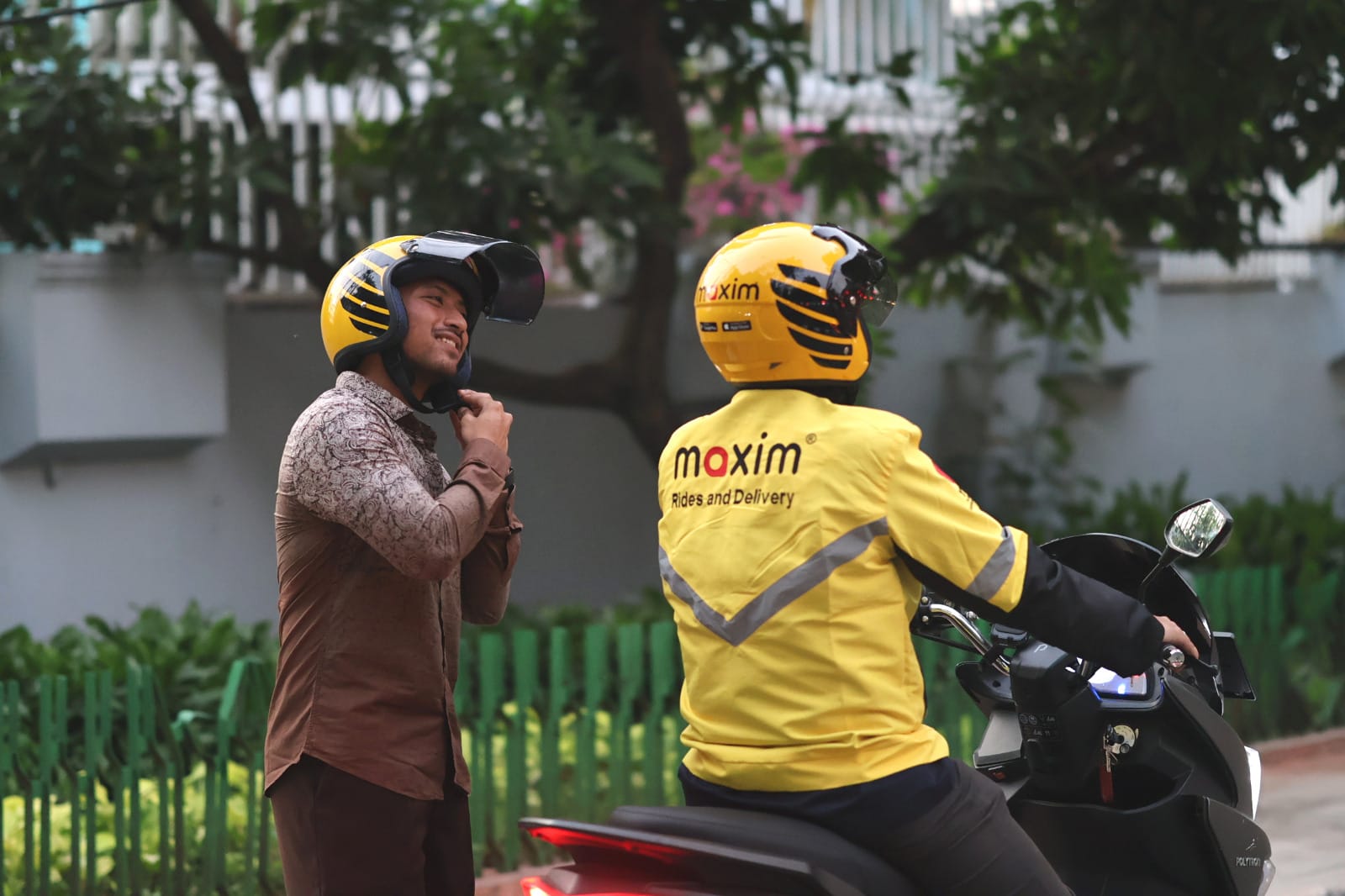 Maxim Indonesia Buka Suara soal Turbo, Komisi, dan Penyegelan Kantor Kediri