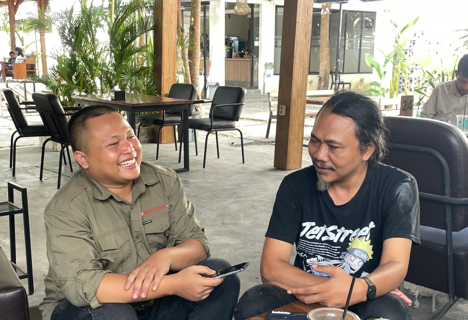 Perjalanan Panjang di Balik SatuMu