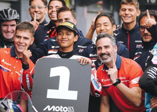 Veda Ega Pratama Raih Pole Position Moto3 GP Australia, Netizen Tanah Air Doakan Naik Podium