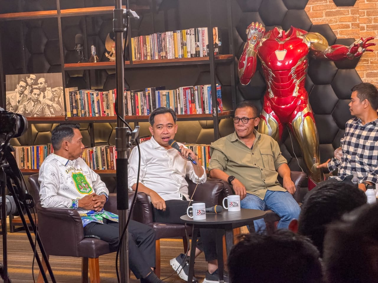 Refleksi Dua Tahun Pemerintahan: Gus Fawait Terjemahkan Arah Kebijakan Prabowo ke Program Daerah