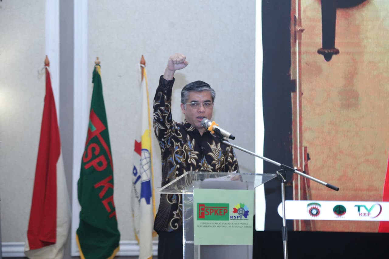 Menaker Yassierli Ajak Serikat Pekerja Ikut Kawal Implementasi UU Pelindungan Ketenagakerjaan