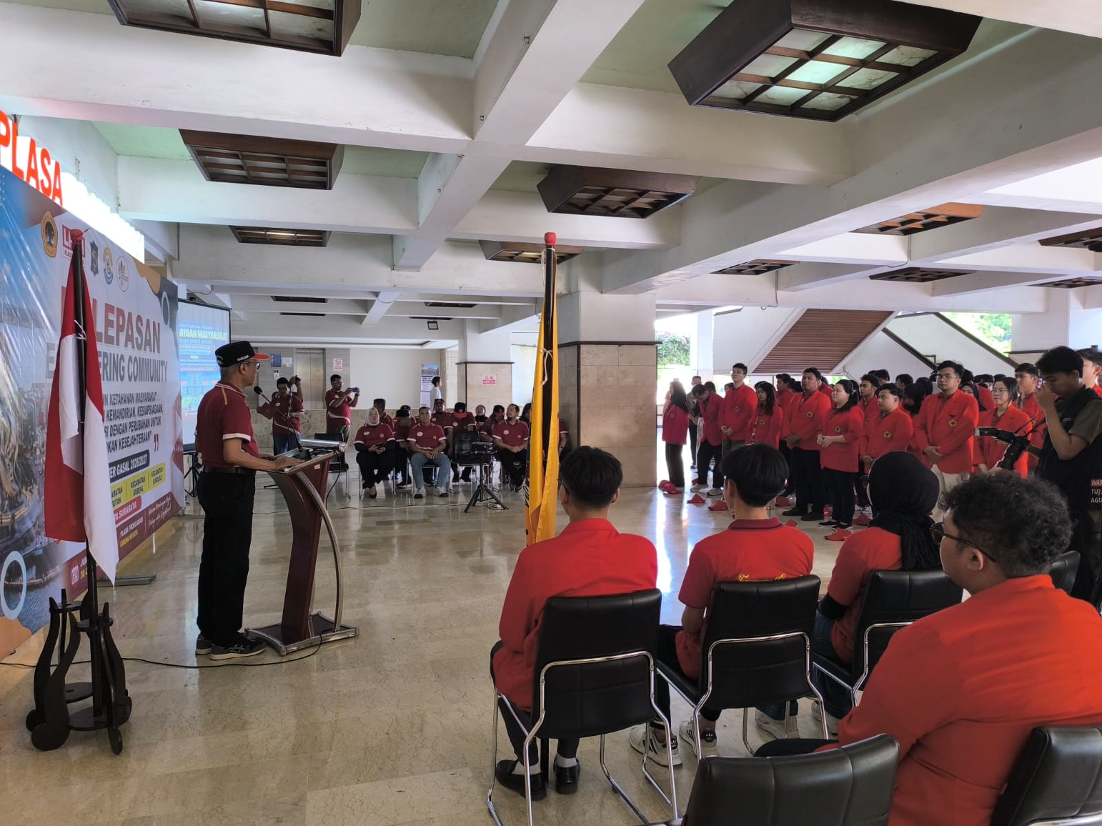 Untag Surabaya Terjunkan 271 Mahasiswa, Sasar 73 RW untuk Pemberdayaan Masyarakat