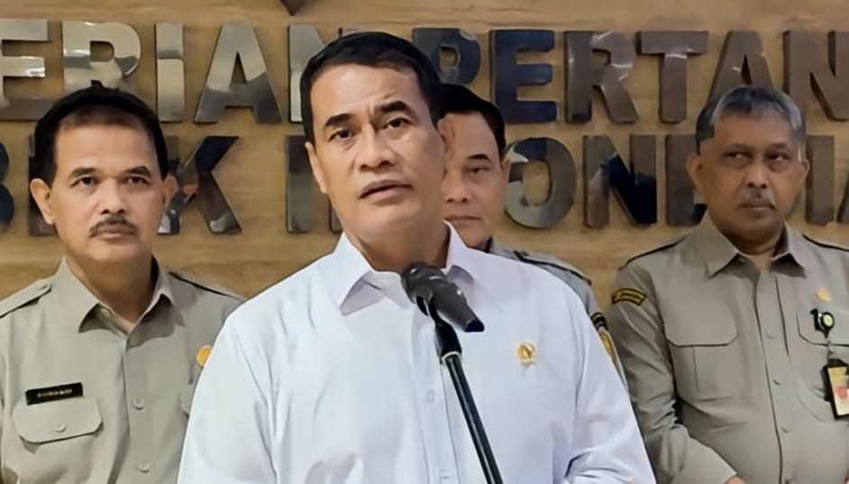 Mentan Copot 8 Pejabat Bulog dan Bapanas, 600 Ton Beras SPHP Diduga Dioplos